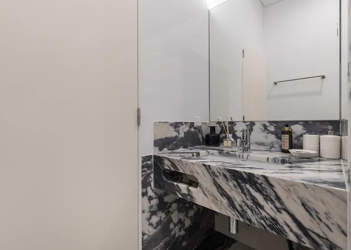 Hidden Oasis 2bdr By Lovelystay * Lisbona