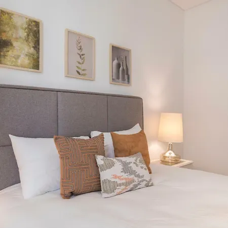 Lovelystay - Hidden Oasis With River View Appartamento Lisbona