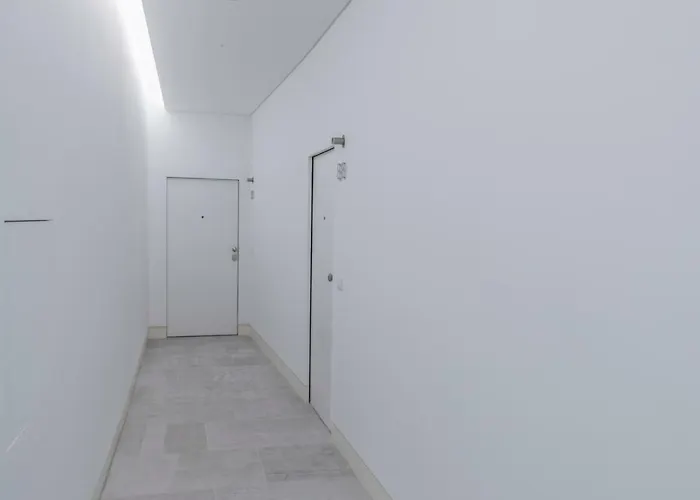 דירה Hidden Oasis 2bdr By Lovelystay ליסבון