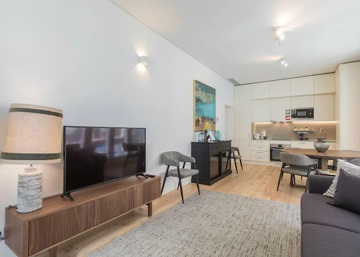 Hidden Oasis 2bdr By Lovelystay Lisboa