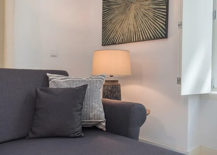 Hidden Oasis 2bdr By Lovelystay * ליסבון