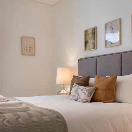 Lovelystay - Hidden Oasis With River View *