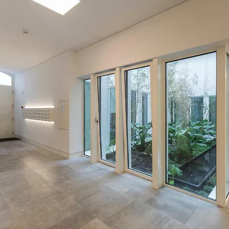 Lejlighed Lovelystay - Hidden Oasis With River View