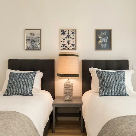 Hidden Oasis 2Bdr Apartment By Lovelystay *