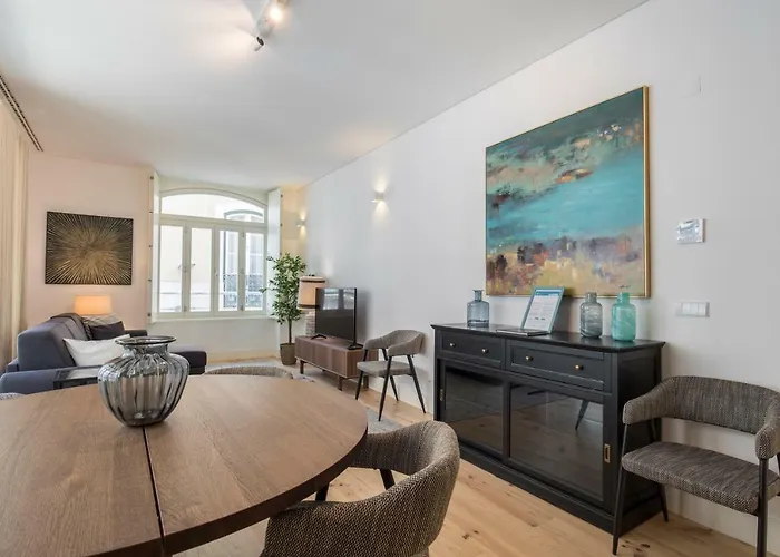 Hidden Oasis 2bdr By Lovelystay